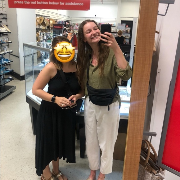 Cutie Green Button Down - Picture 2 of 5